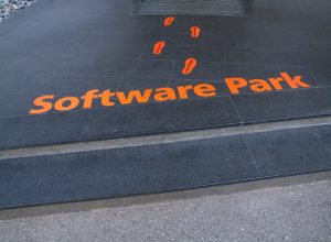 Software Park mit Infoständen und Vortragsprogramm
